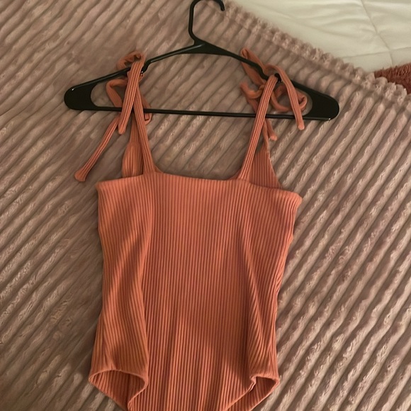 bodysuit with bows - Picture 2 of 2